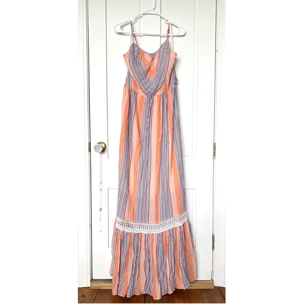 Everleigh Coral/peach Stripe Maxi Dress, Medium